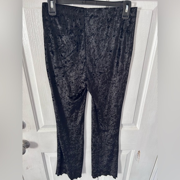Black shimmery flare leggings kids XL - Picture 2 of 3
